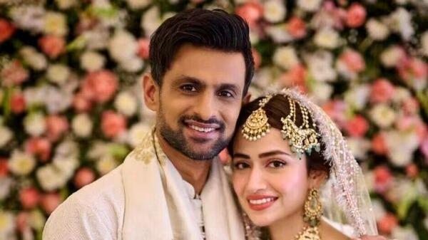 Shoaib Malik marries actress Sana Javed amid rumours of divorce with Sania Mirza, netizens react