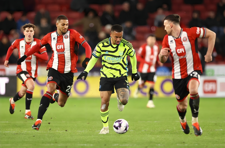 Arsenal Creates Premier League History by Hitting Sheff Utd for Six.